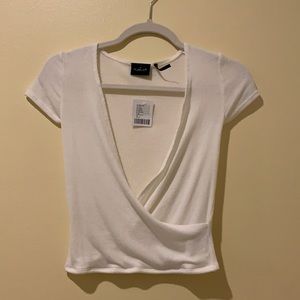 UO white top